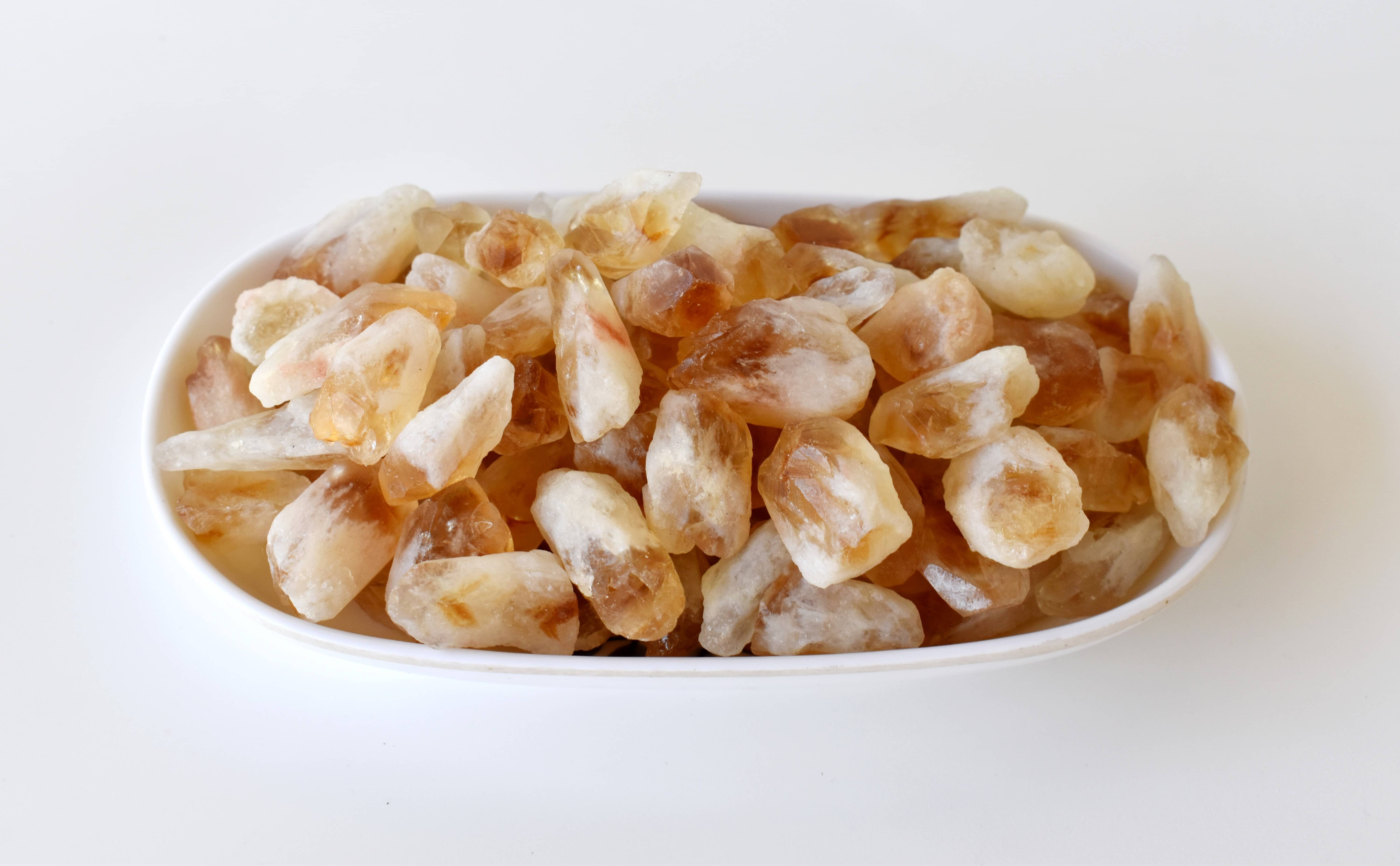 Soothing Crystals – Engroshandel Spirituelle sten og krystaller – Naturlig Citrinpunkt | Rå Citrin | Spirituel & Dekorativ Brug1
