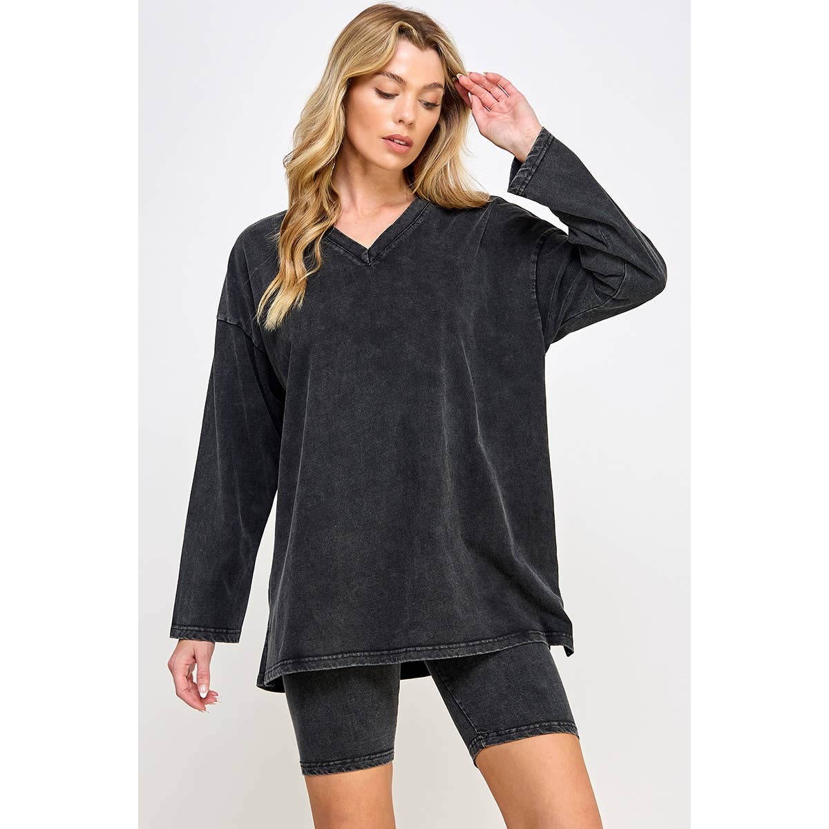 Sweet Generis - Wholesale Lounge Set - Women's - COTTON MINIERAL WASHED OVERSIZE TOP WITH CASUAL BIKER SHORT 21