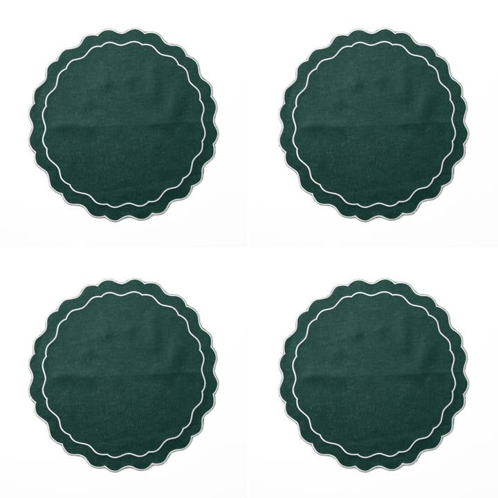 Set of 4 - Linen Scalloped Edged Placemats - Emerald Green for wholesale by Clio and Clover
