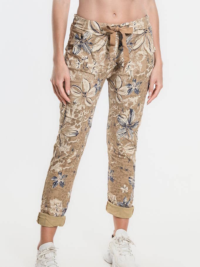 Daelyn Hibiscus Animal Pull On Pant (PL707H) for wholesale by TINA Stephens Italy/Tees By Tina