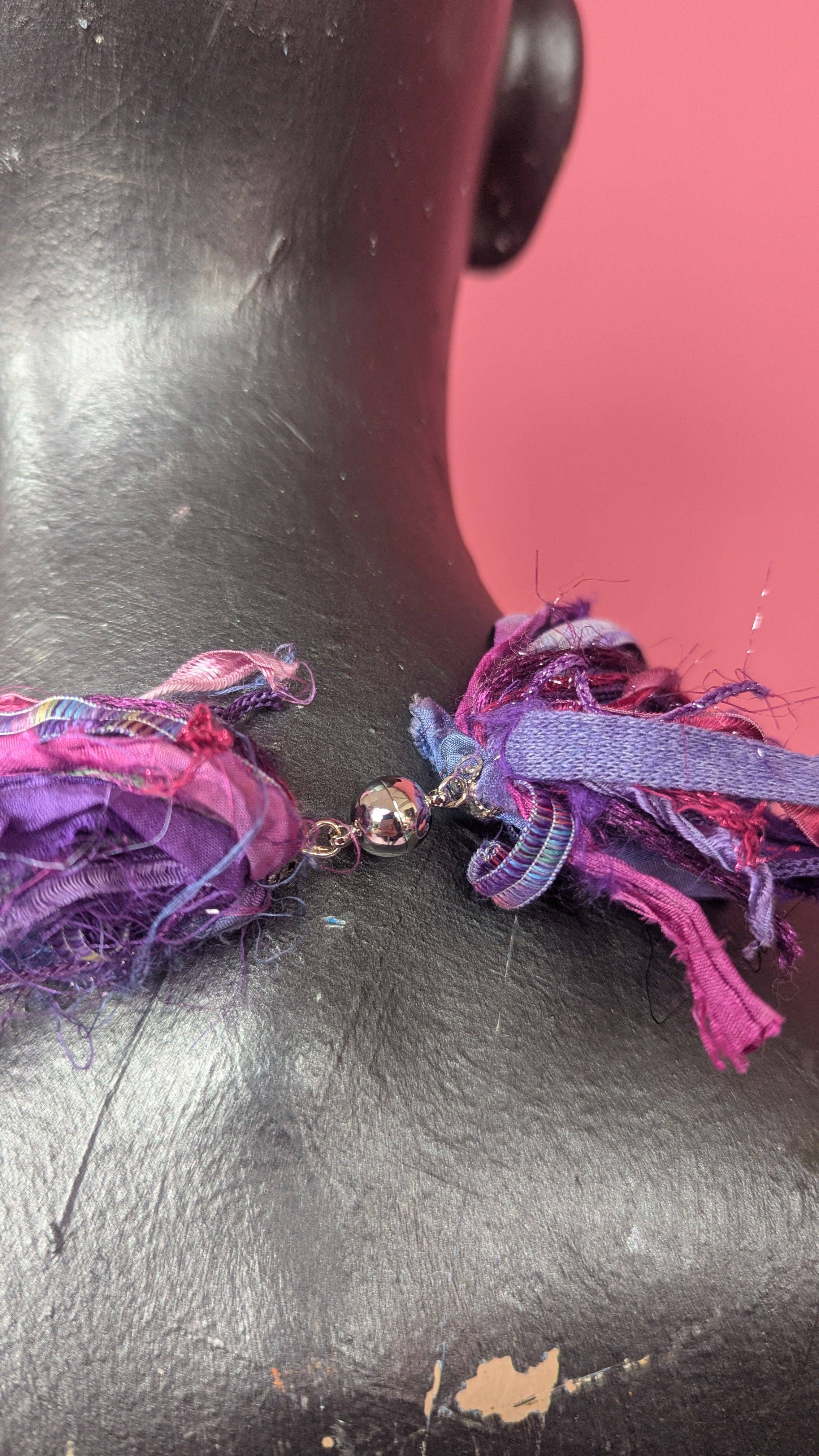 Megan Crook Textiles – wholesale Woven necklace – Silk Yarn Necklace in Pink and Purple4