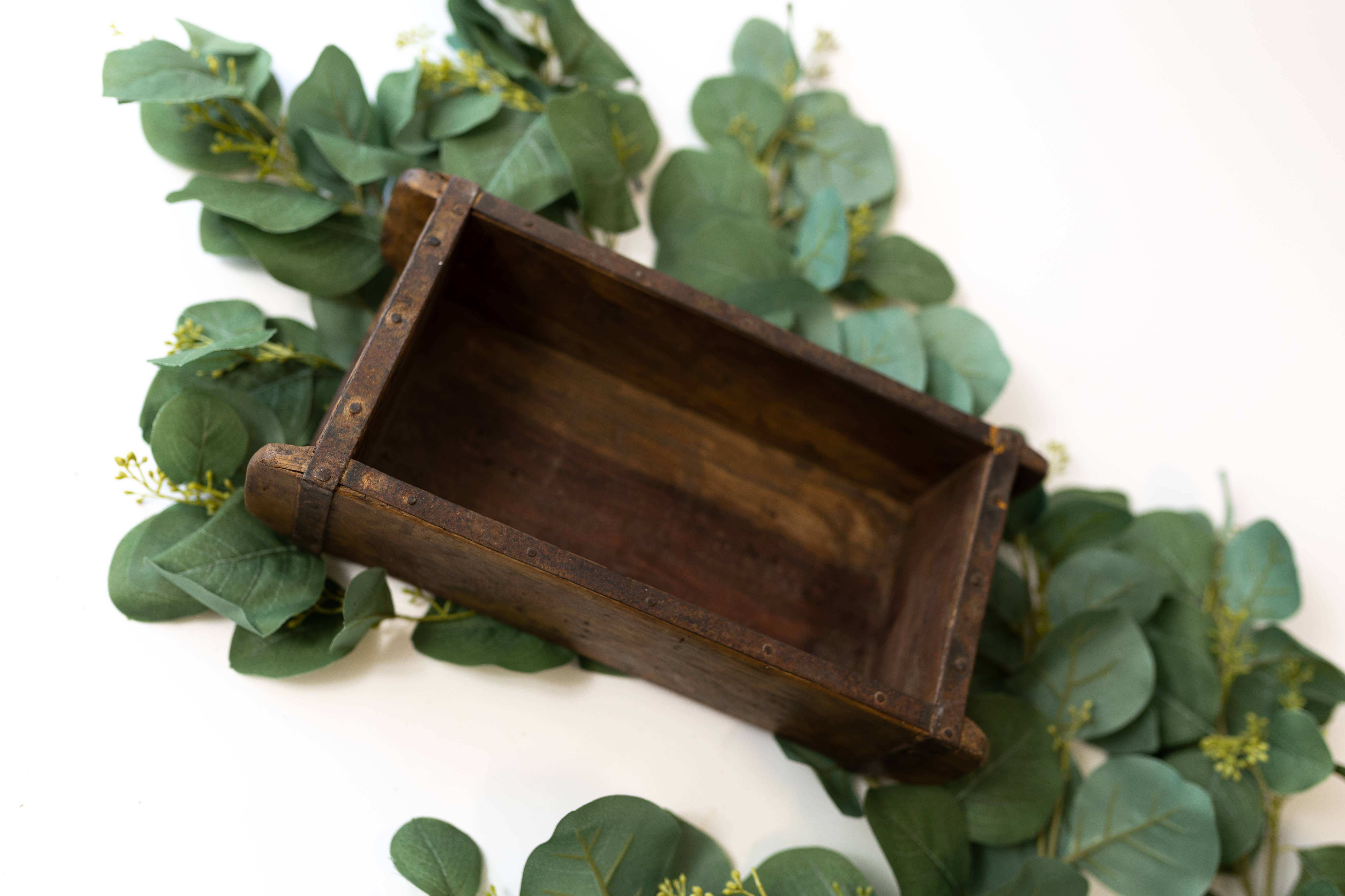 Forever Green Art - Wholesale Decorative tray - Single Brick Mold1