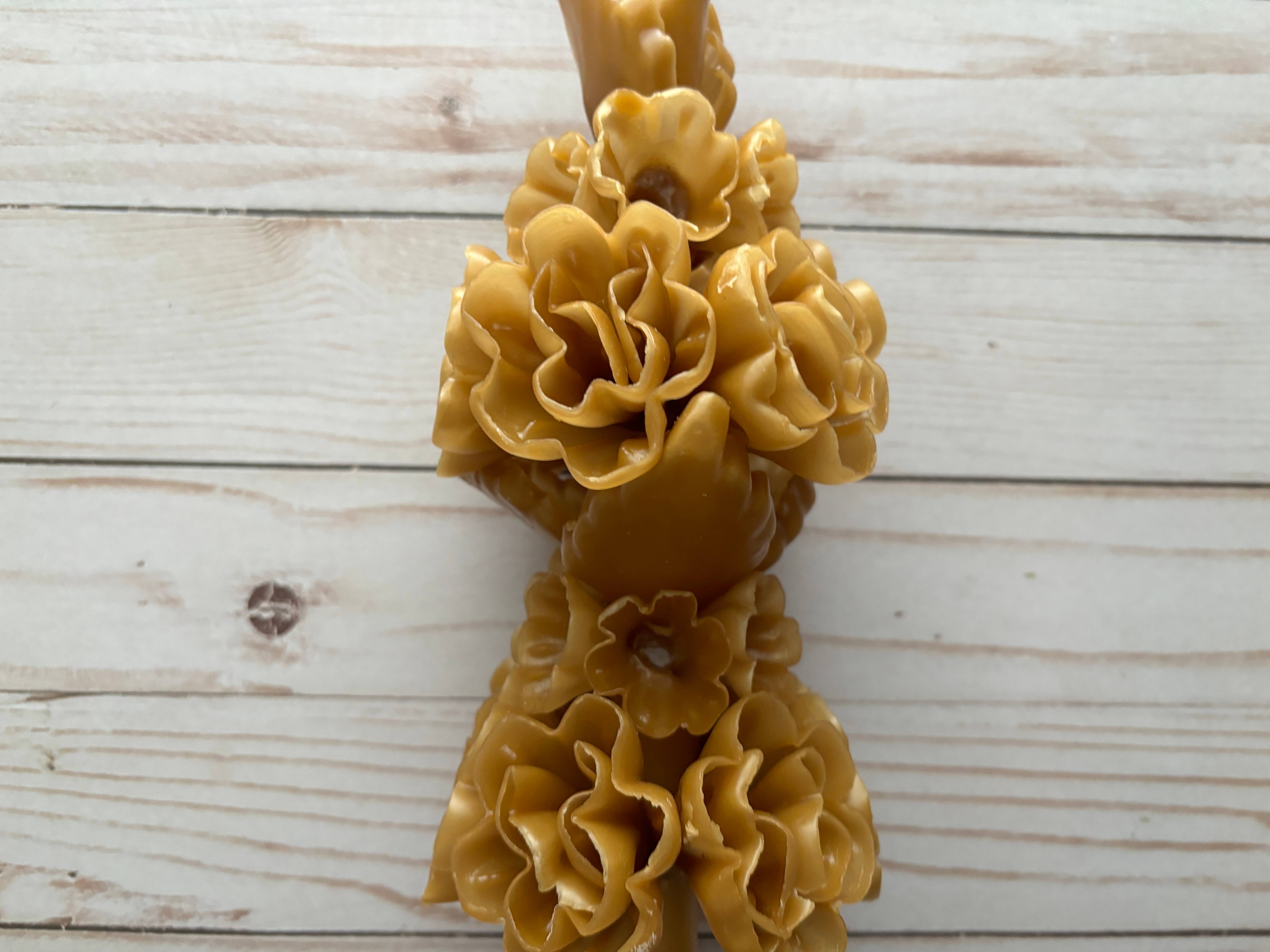 Viva Greetings - Wholesale Novelty Candle - Beeswax Large Oaxaca Marigold Candle2