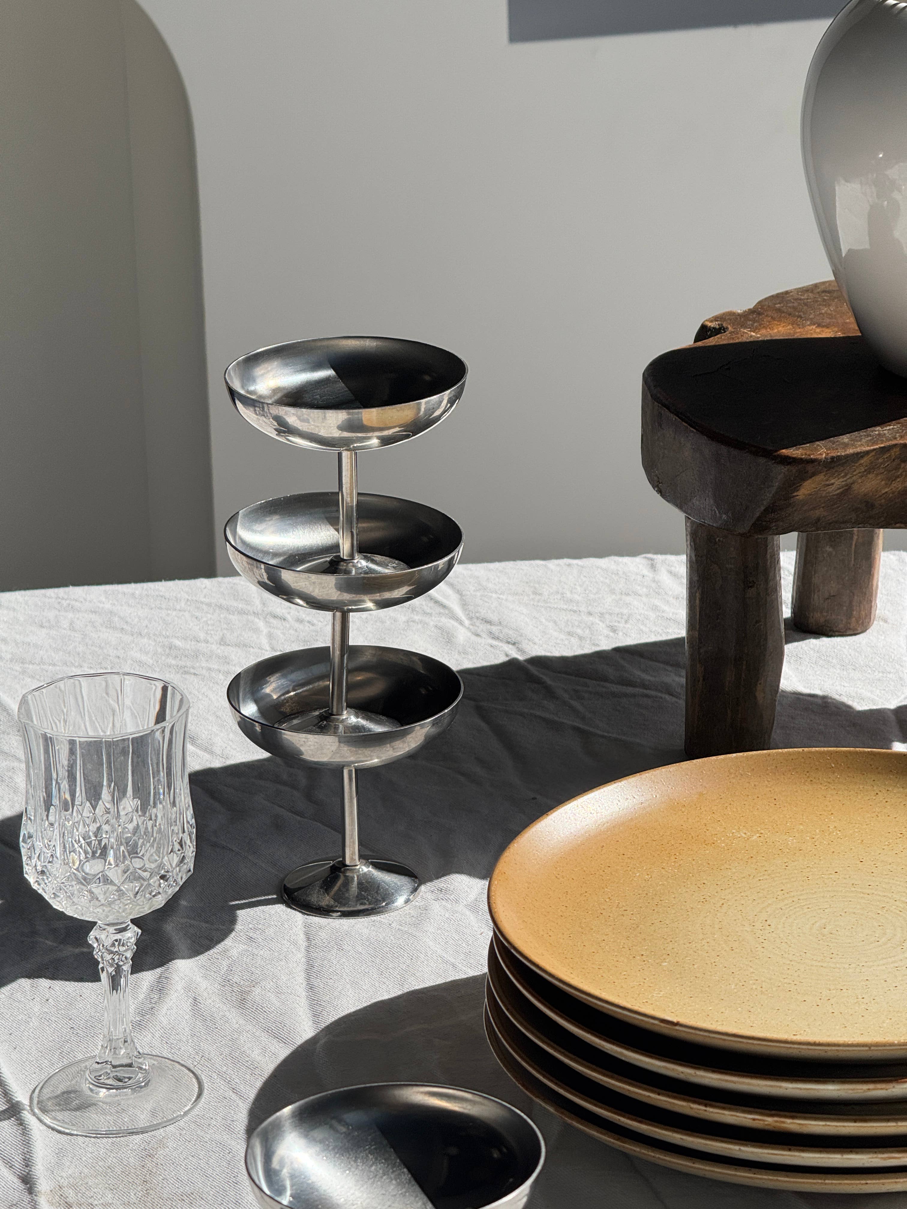 Office Objets - Wholesale Dinner Plate - Set of 6 stoneware plates Village France D2427