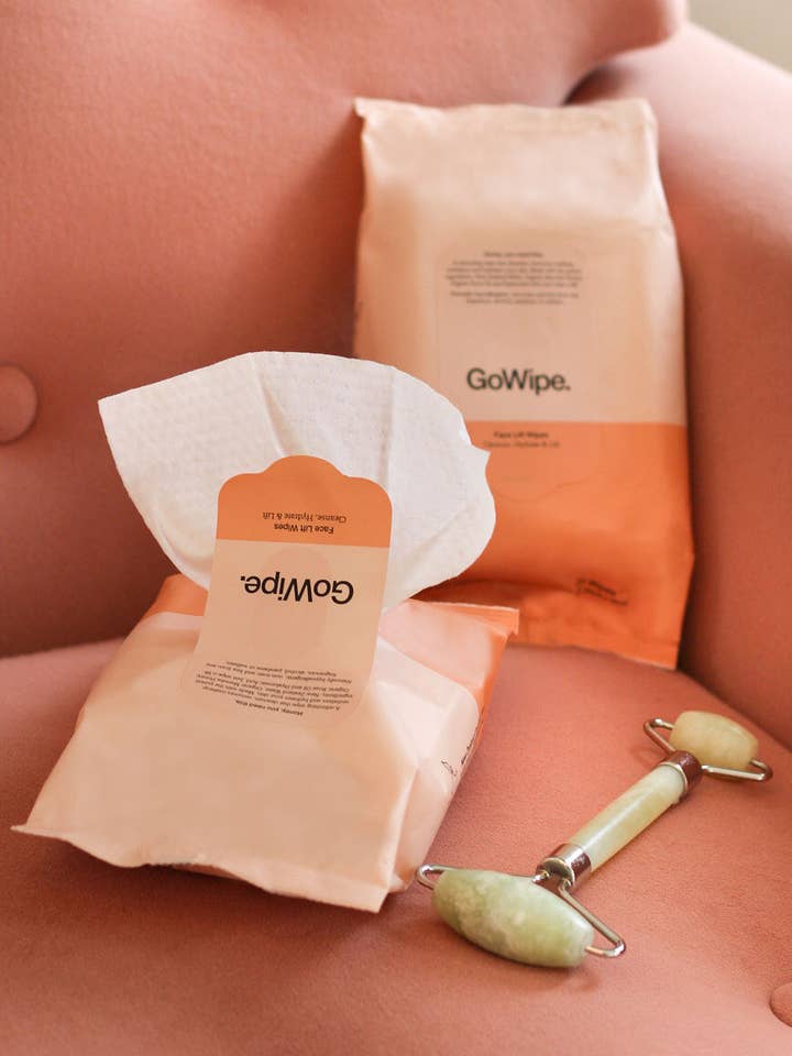 Face Lift Wipes for wholesale by GoWipe.