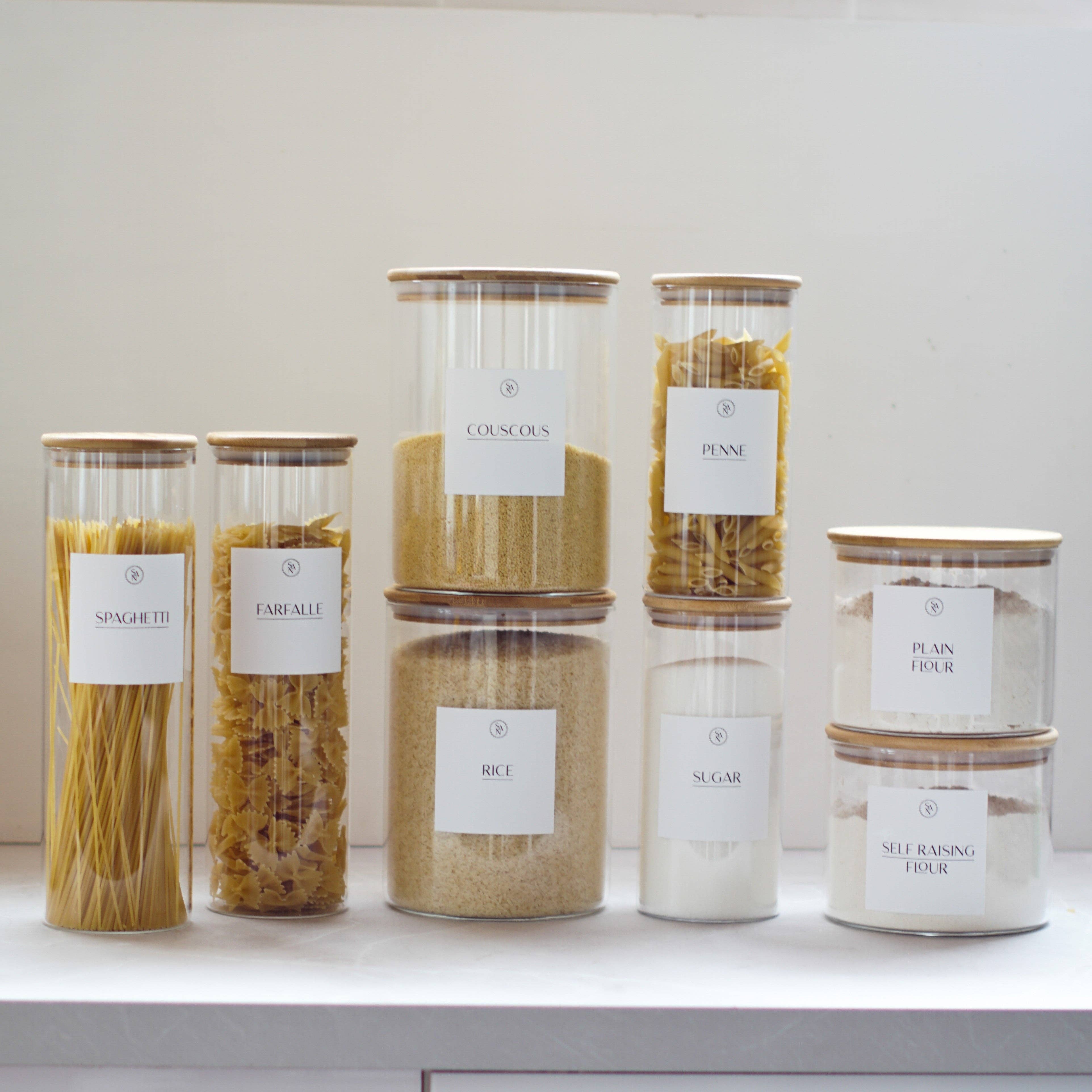 So At Nature – wholesale Matlåda – Ultimat Köksskafferisats - 8 lufttäta burkar med vattentäta etiketter1