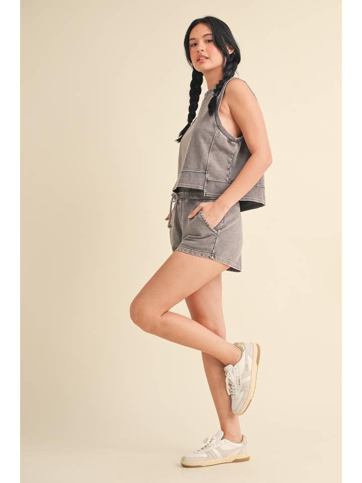 KIMBERLY C - Wholesale Korte broeken - Dames - Mineral Wash Shorts16