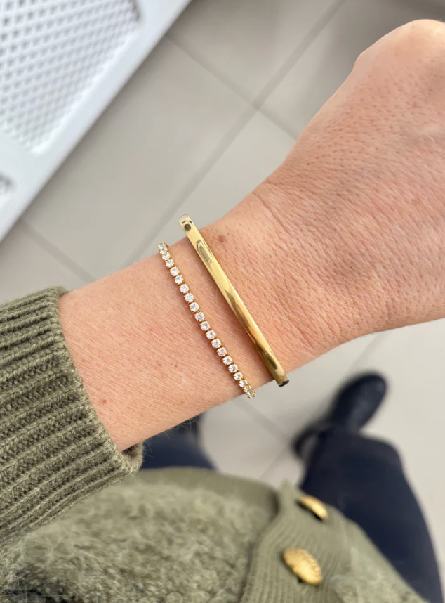 HoopLa - Wholesale Bangle Bracelet - Sofia-Hinge Bangle 14K Gold Stainless Steel Waterproof10