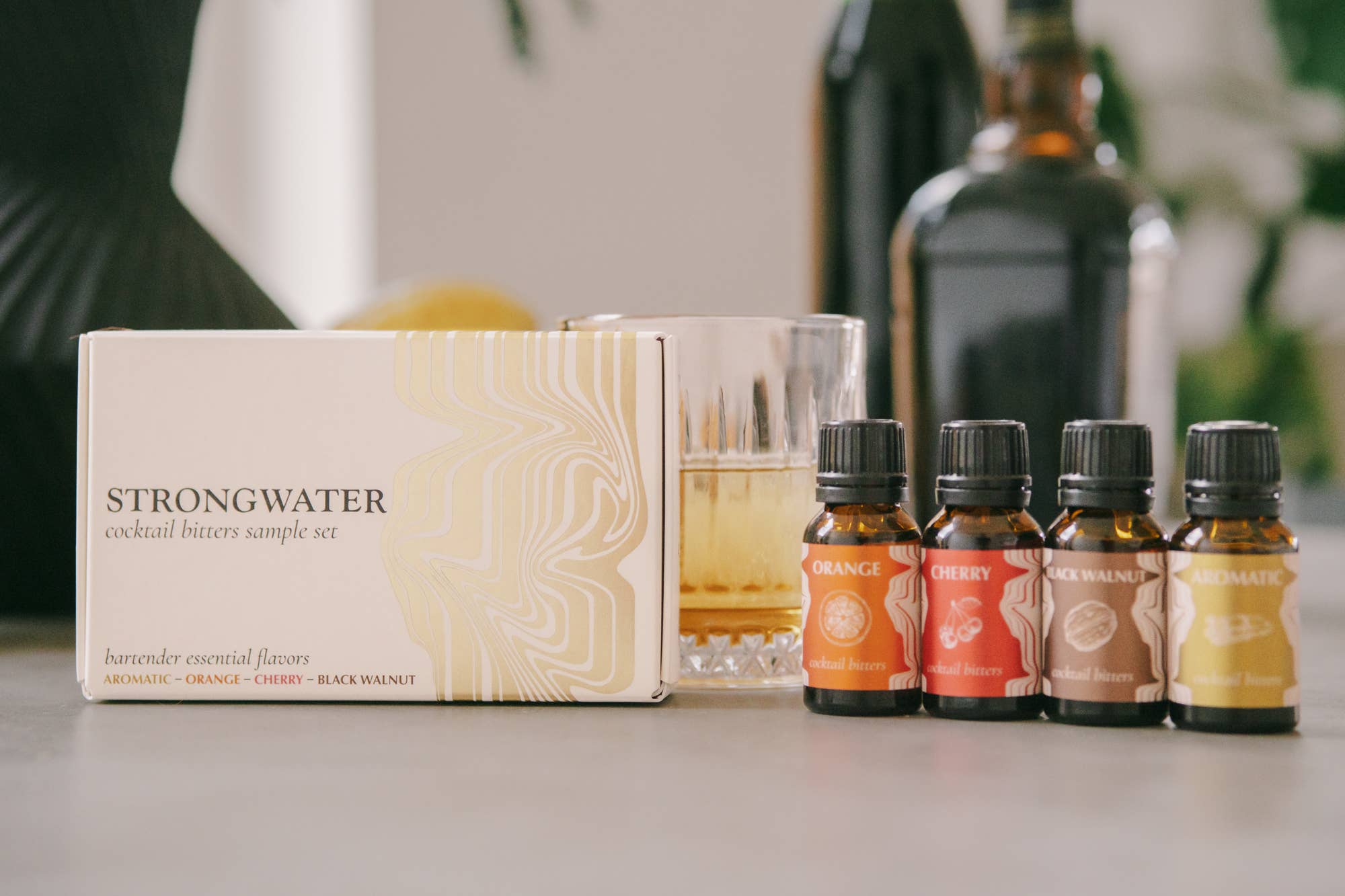 Strongwater - Vendita all'ingrosso Bitter - Set di Campioni di Bitter per Cocktail5