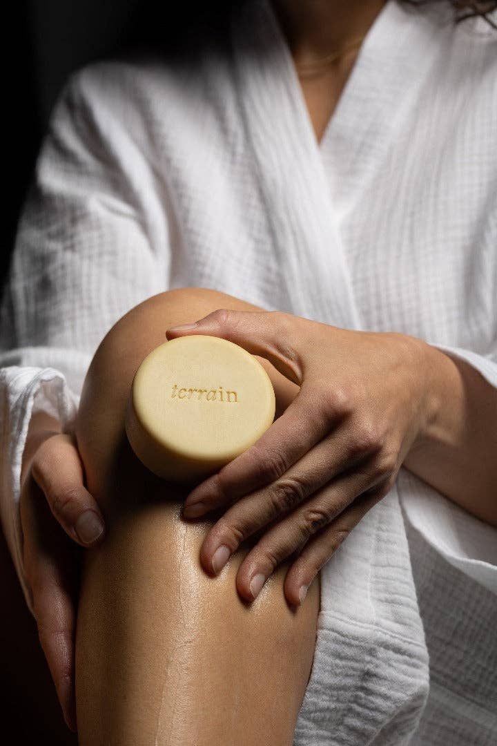 TERRAIN BRAZILIAN BOTANICALS - Wholesale Solid Lotion - CALMA Soothing Lotion Bar with Copaíba and Cupuaçu2