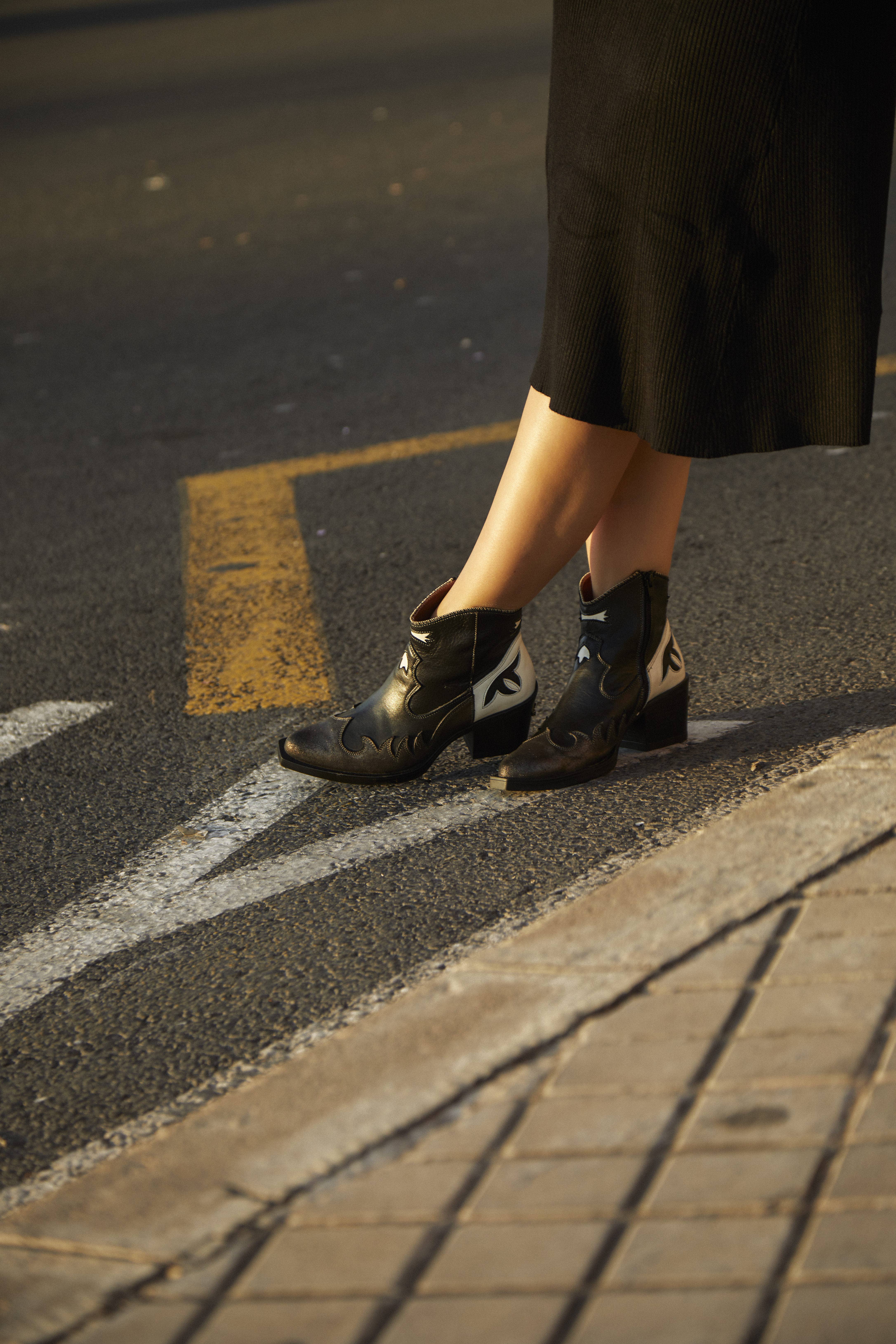 NEMONIC - Wholesale Cowboy Boots - Women's - 2353 Atlanta Lead-Black-Ice0