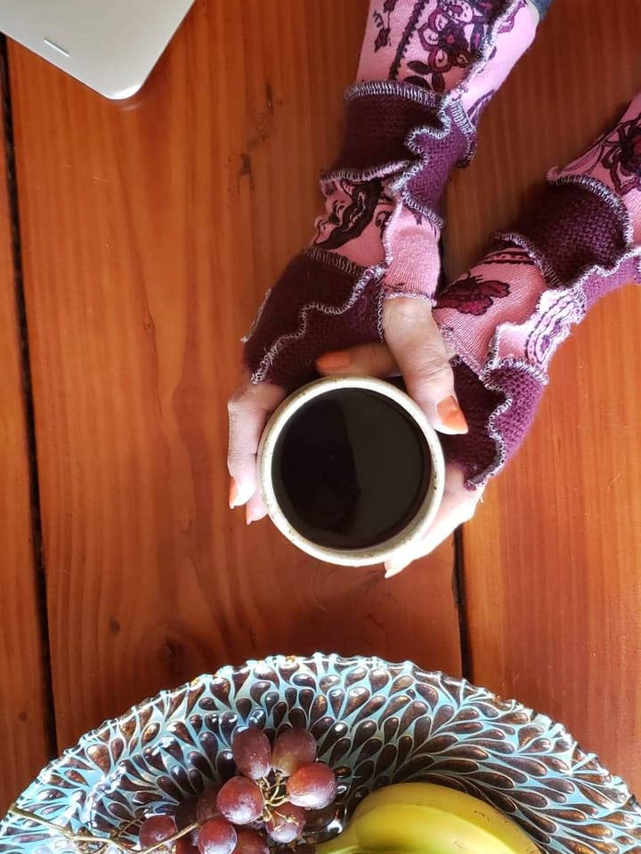 Guanti senza dita riciclati da maglione - Preferiti dello staff per la vendita all'ingrosso da parte di Jax Upcycled