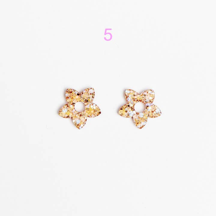 Les Nicolettes - Wholesale Individual Charm/Pendant - Charms Tiaré – Choose your pair from 26 creations4