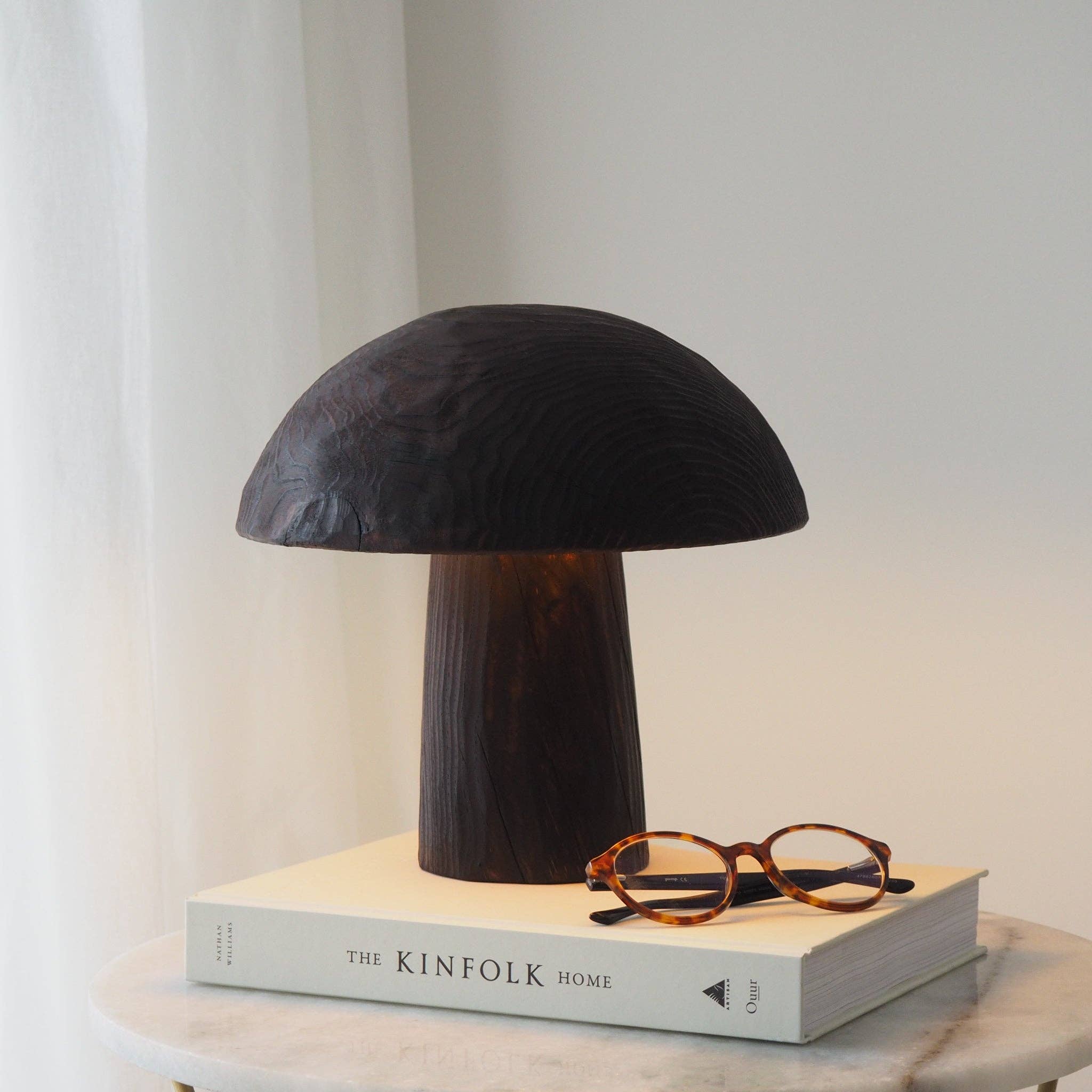 SO-SO - Wholesale Accent/Desk Lamp - There is no Light without Shade | Candeeiro9