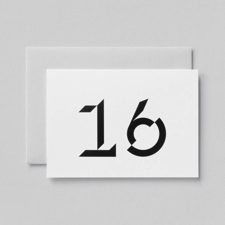 16 - Sort på hvid for engroshandel hos Jot Paper Co.