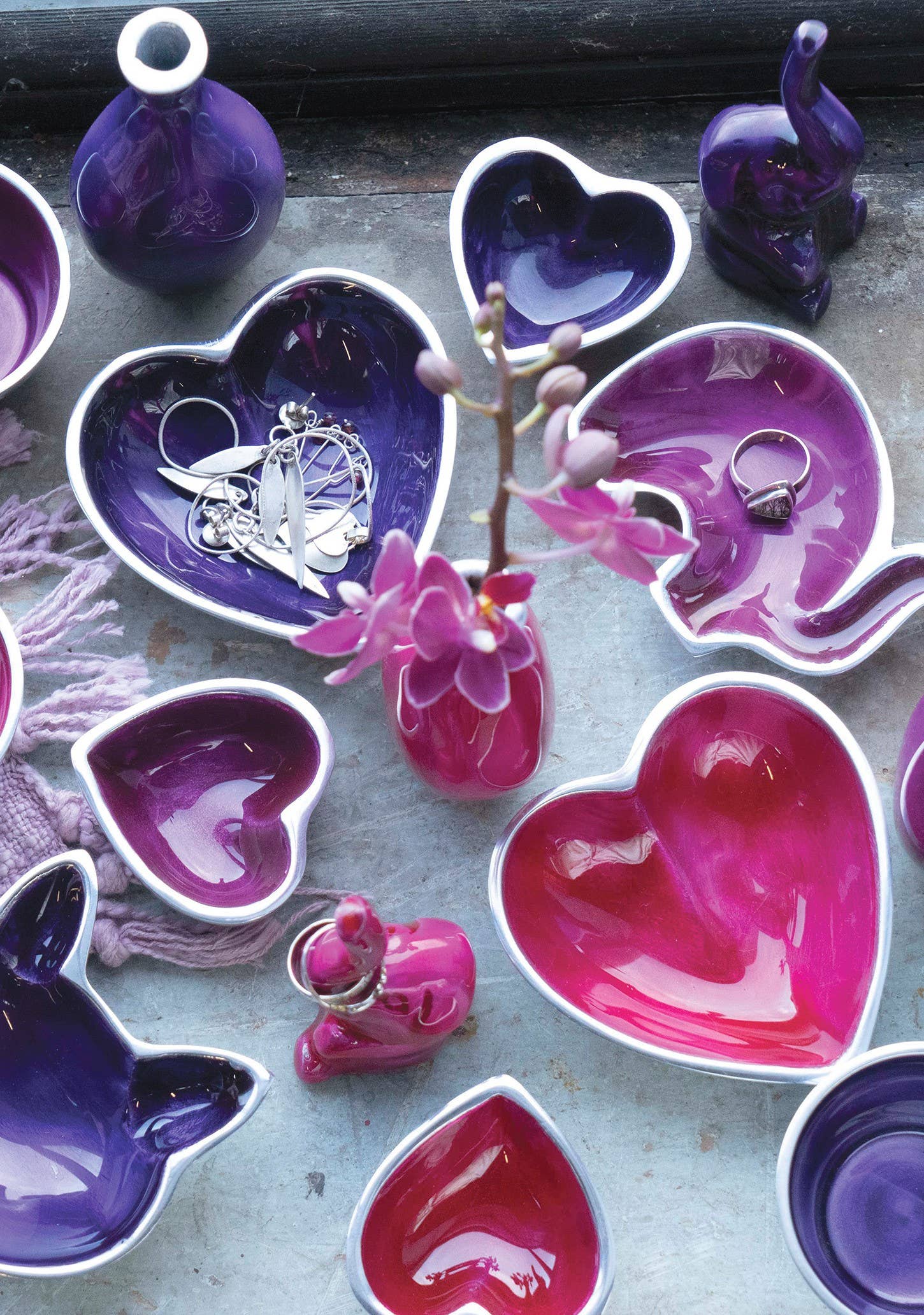 Namaste - Vente Assiettes/plats/bols de décoration - Plat en forme de cœur en aluminium recyclé3