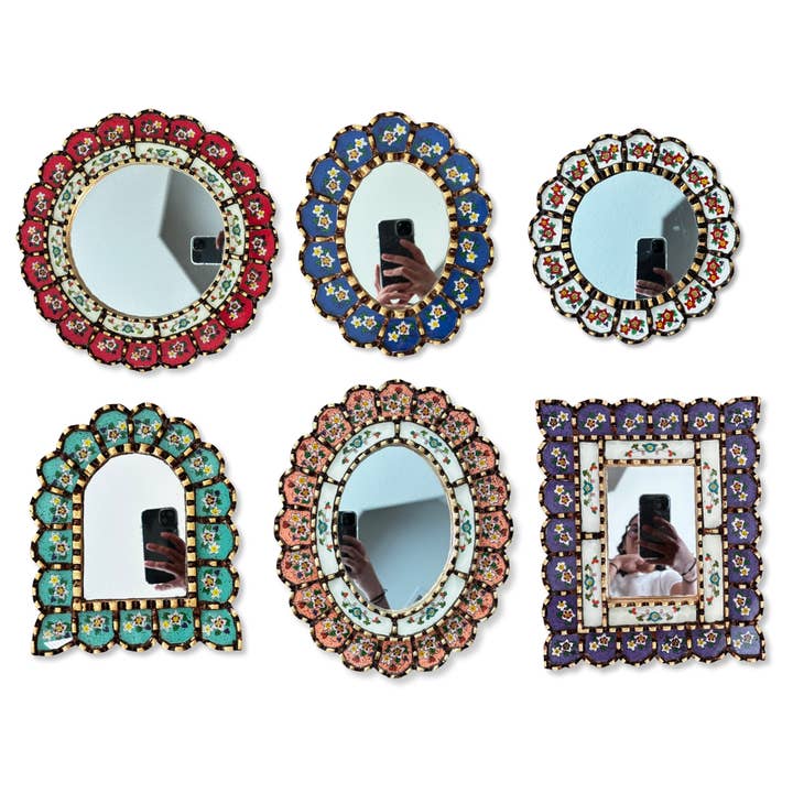 Specchi Multicolori Decorativi Accento Decorazione Artigianale Peruviana per la vendita all'ingrosso da parte di Zoe Artcrafts Corp.