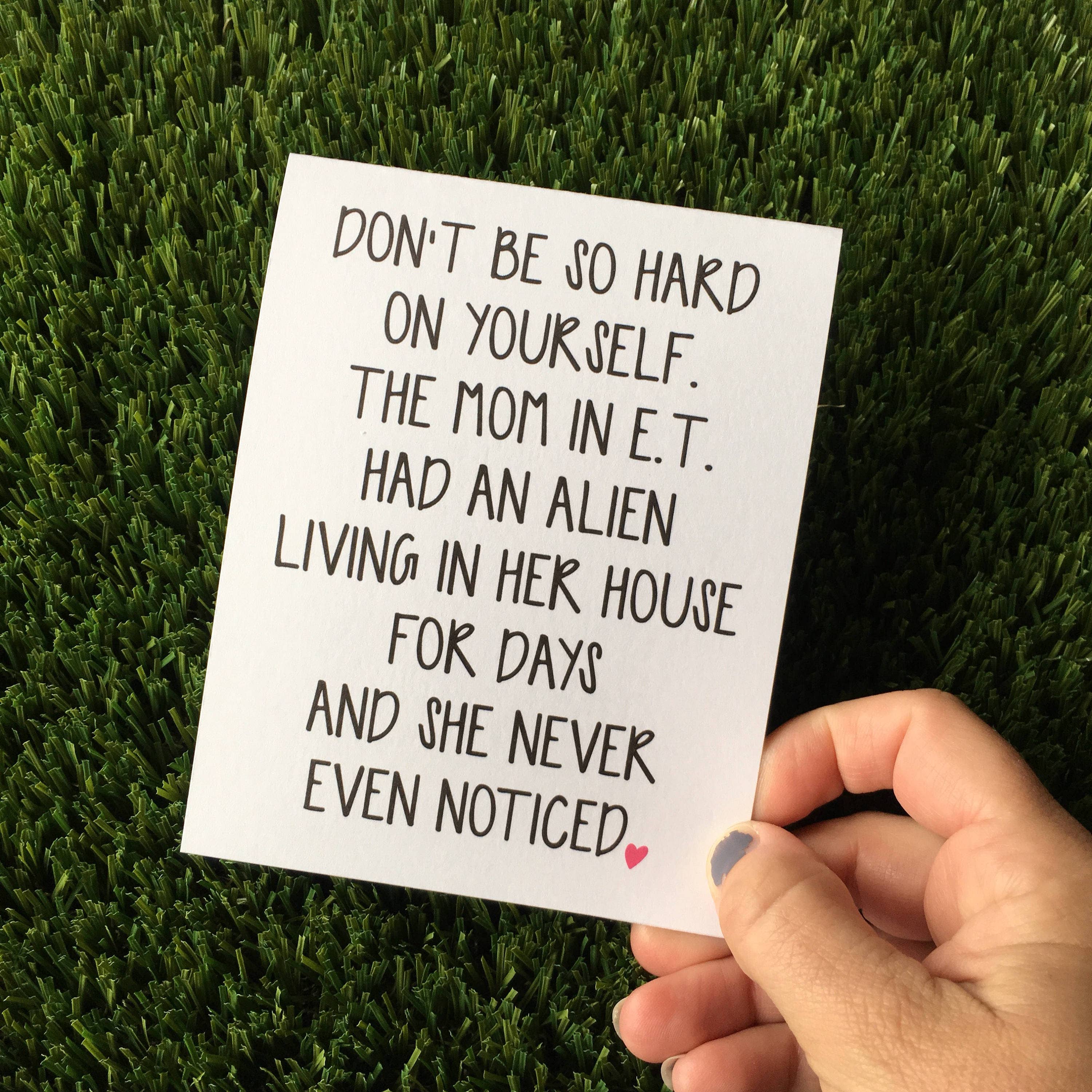 Personal Paper Hugs – wholesale Mother’s Day card – Funny Card Mom / Mom Friend Card / Card for New Mom / Funny Mother's Day Card / Mother's Day Card Friend / Funny Mom Card / Moms Day Card1