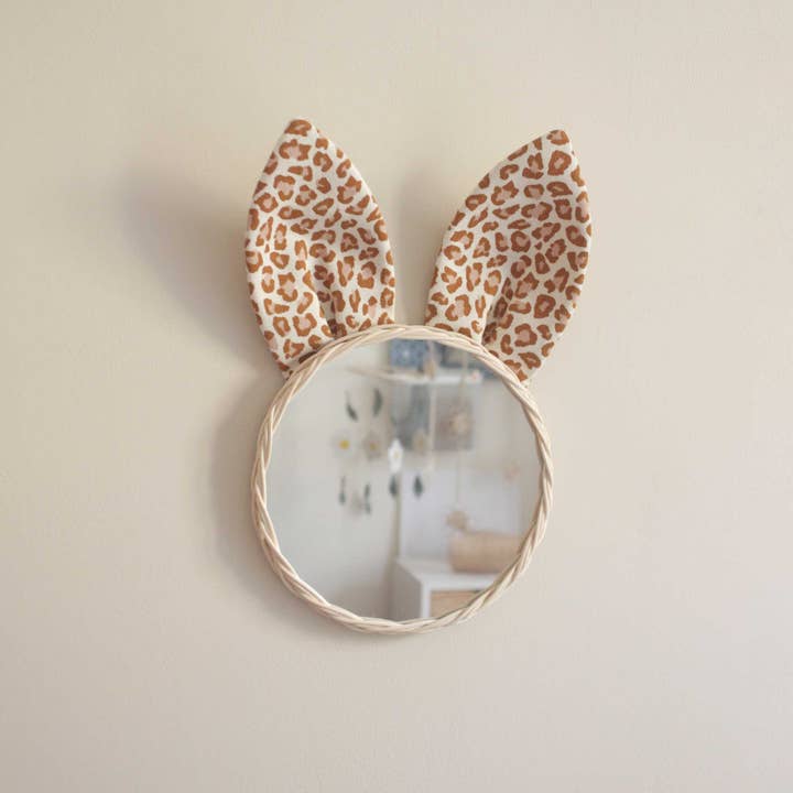 large rattan mirror Rabbit leopard for wholesale by ateliersolelh