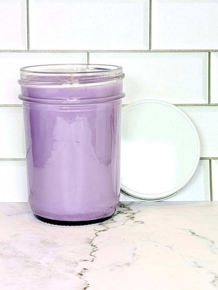 Lavender Vanilla 6.5 Oz Jar Candle for wholesale by Chandler Fow