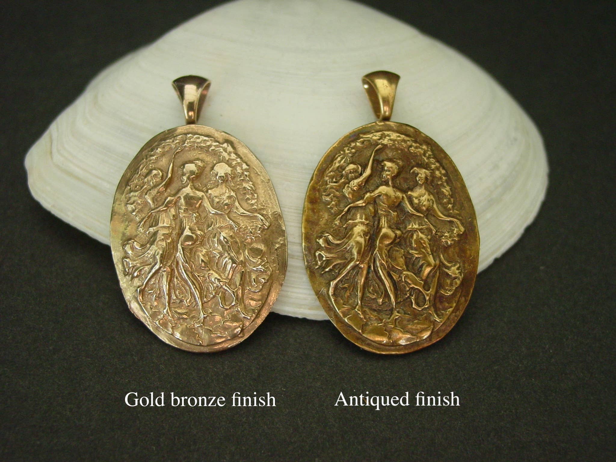 Vis a Vis Jewelry - Wholesale Individual Charm/Pendant - The Three Graces Cameo Pendant4