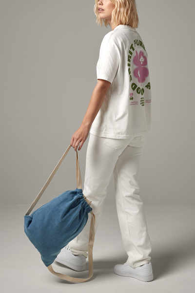 Logo Free Clothing – wholesale Drawstring bag – Unisex – BagBase Denim Drawstring Bag | 12 Litre Capacity | 100% Cotton | Blue or Light Blue | One Size3