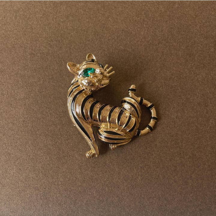 Tourtiwi - Wholesale Brooch - Vintage Baroque Fairy Animal Flower Dazzling Brooch