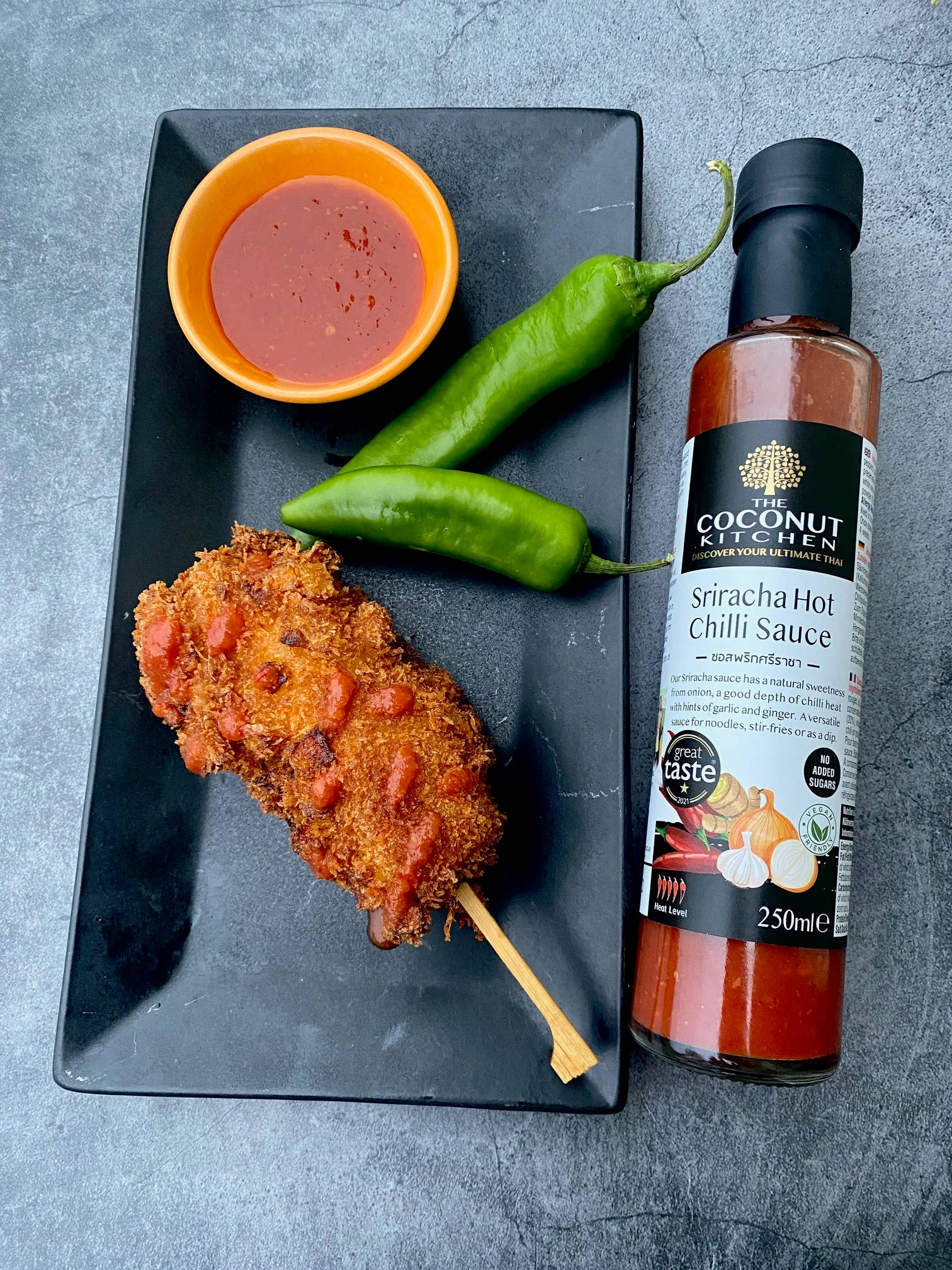 The Coconut Kitchen - Wholesale Hot Sauce - CK Sriracha Hot Chilli Sauce 250ml1