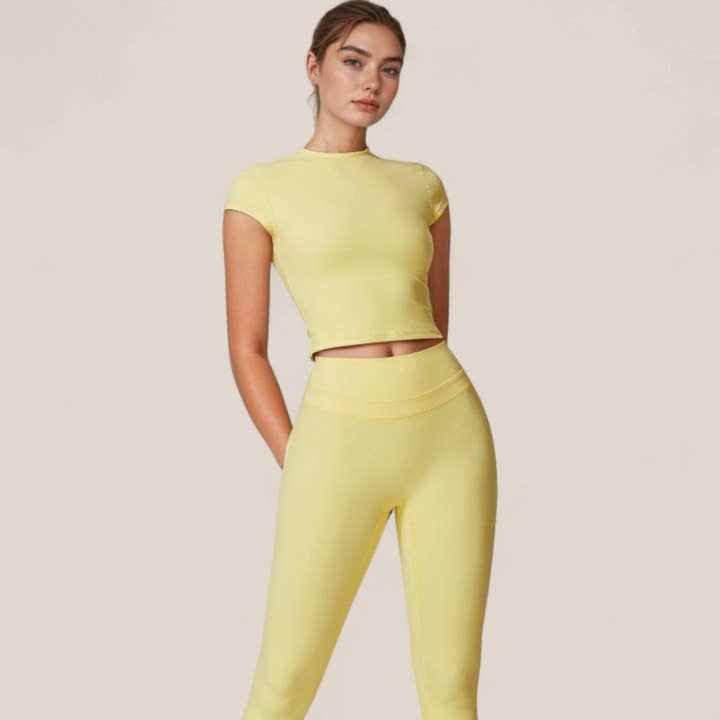 Active by Anna-Kaci - Wholesale Athletic Top - Women's - Fitted Crop Active Tee Short Sleeve Round Neck Stretch27