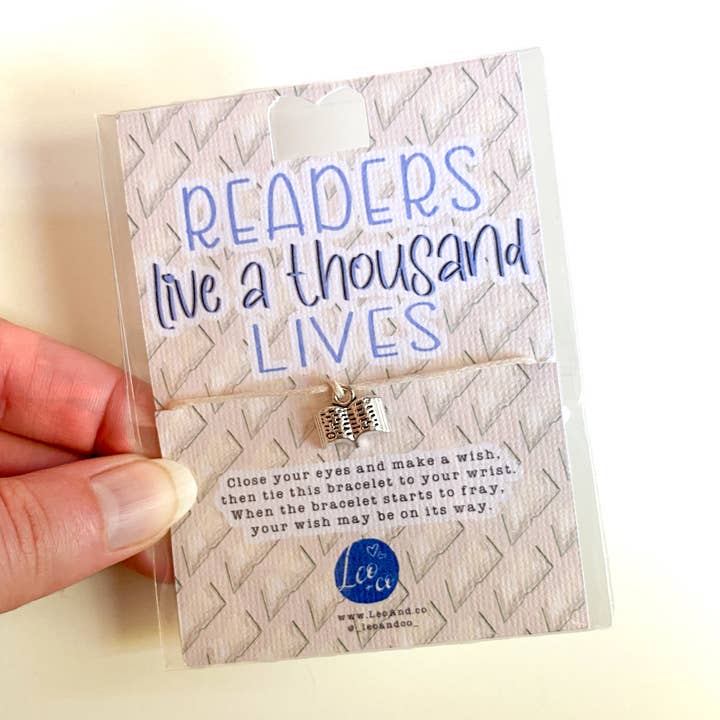Leo & Co Gifts - Wholesale Charm/Dangle Bracelet - Readers Live a Thousand Lives Book Wish Bracelet