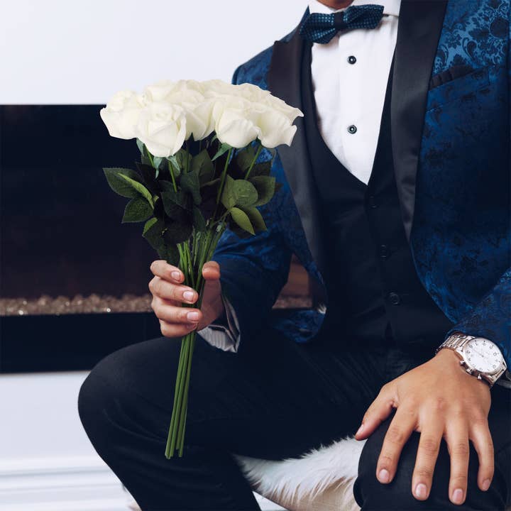 Grand Verde - Wholesale Artificial Flowers - Roses Real-Touch Artificial Flowers 22” Long Stems, 12pcs6