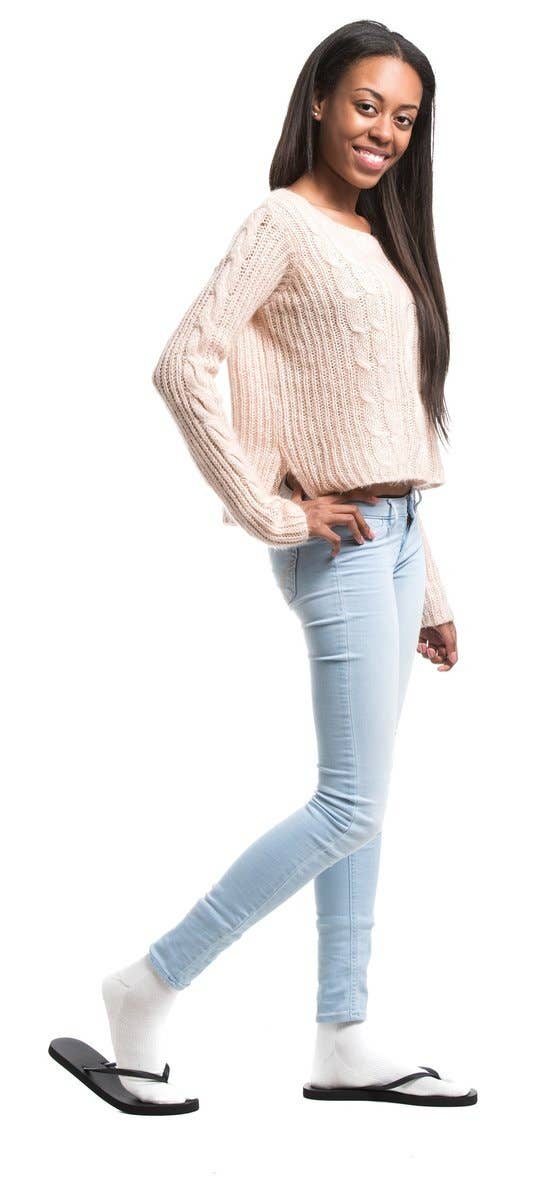 V-Toe Socks, Inc - Wholesale Socks - Unisex - Split Toe Thicker White Crew Flip-Flop Tabi Big Toe Socks1