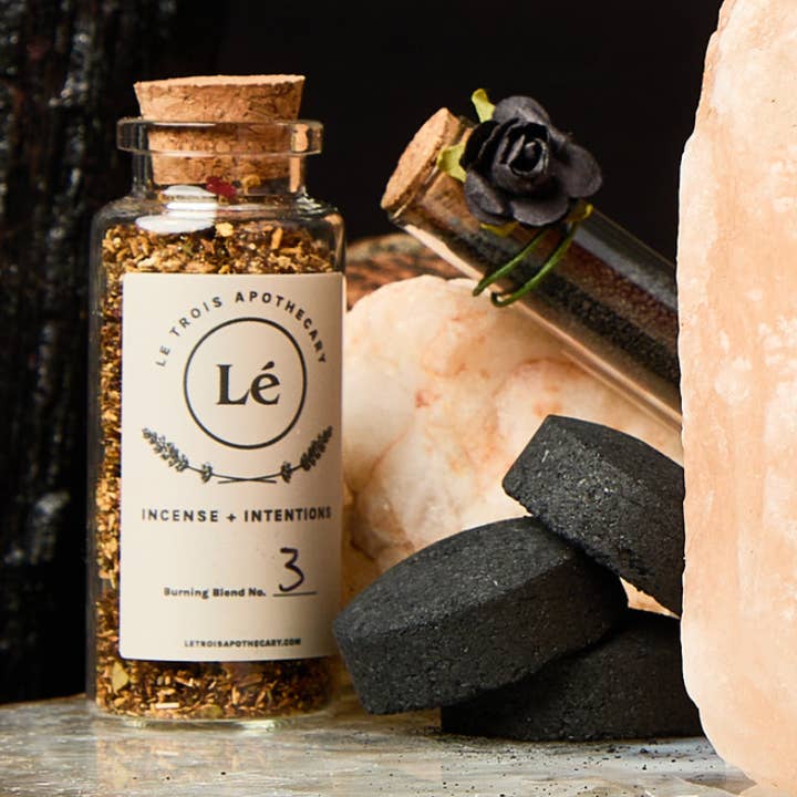 Pink Himalaya røgelsesbrænder for engroshandel hos Lé Trois Apothecary