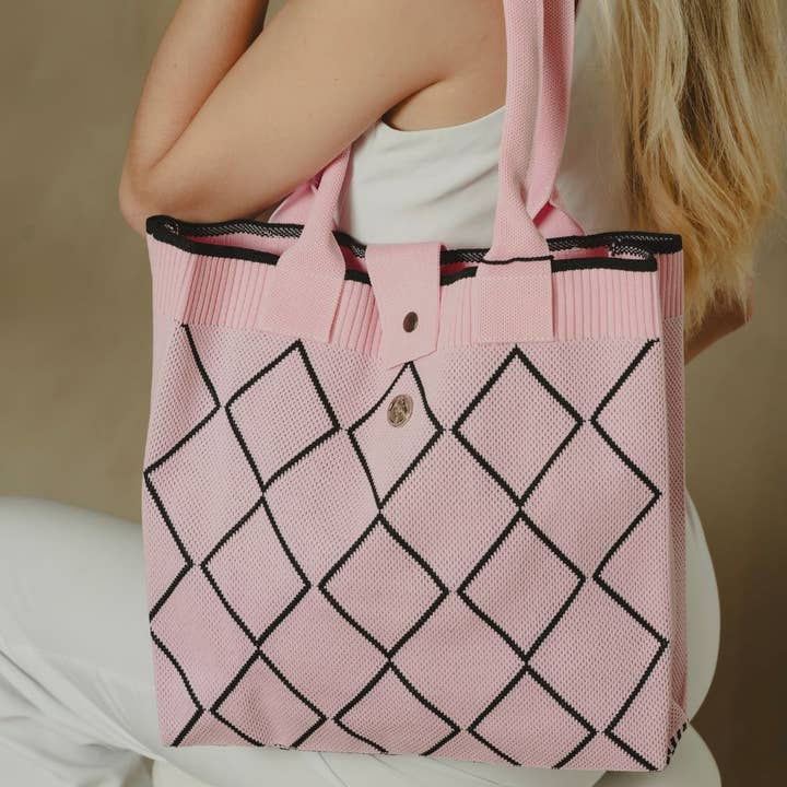 VIA FIORE Tote en Maille Rose et Blanche à Motif Diamant pour la vente par VIA FIORE