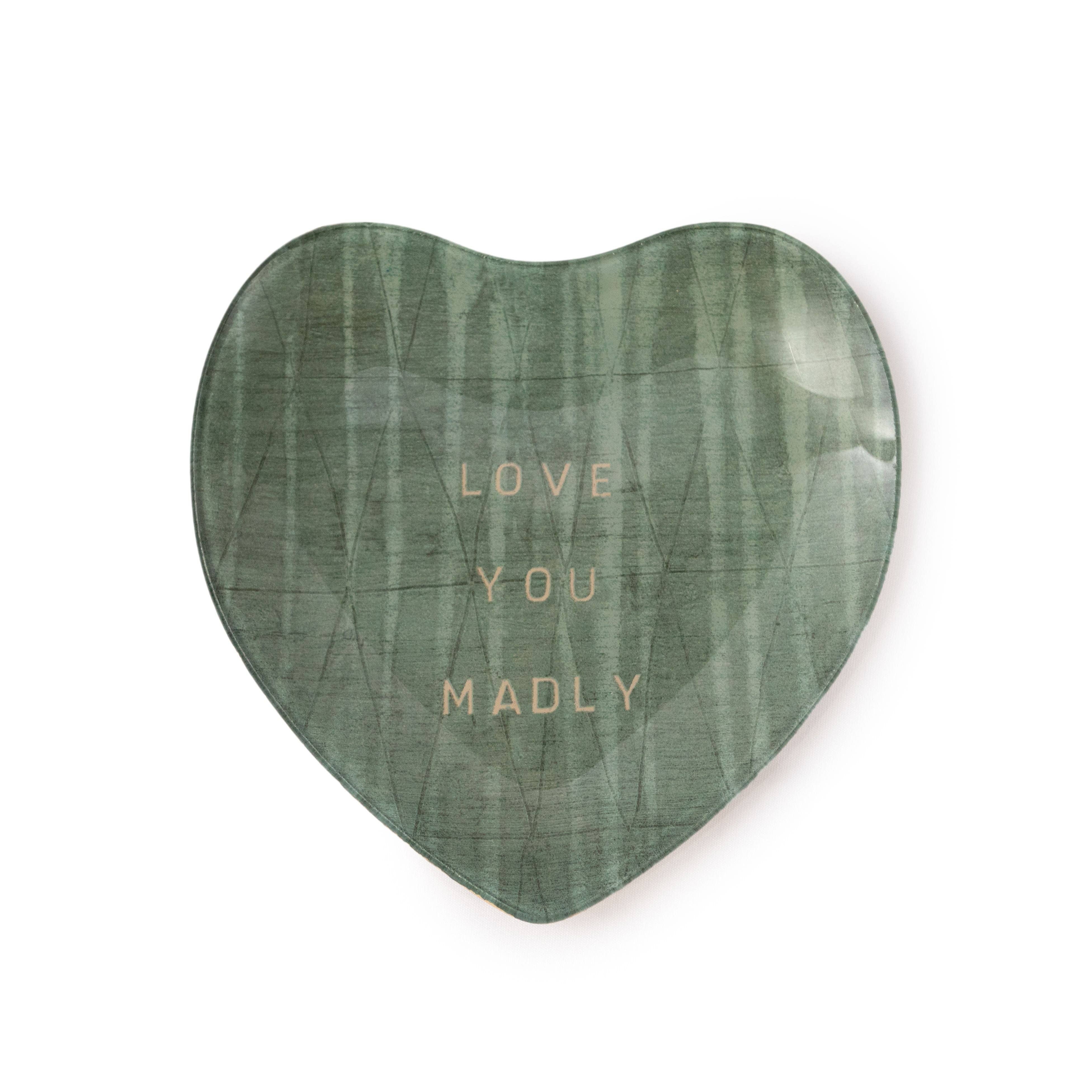 Sugarboo & Co – wholesale Decorative plate/dish/bowl – Love You Madly Small Heart Decoupage Plate