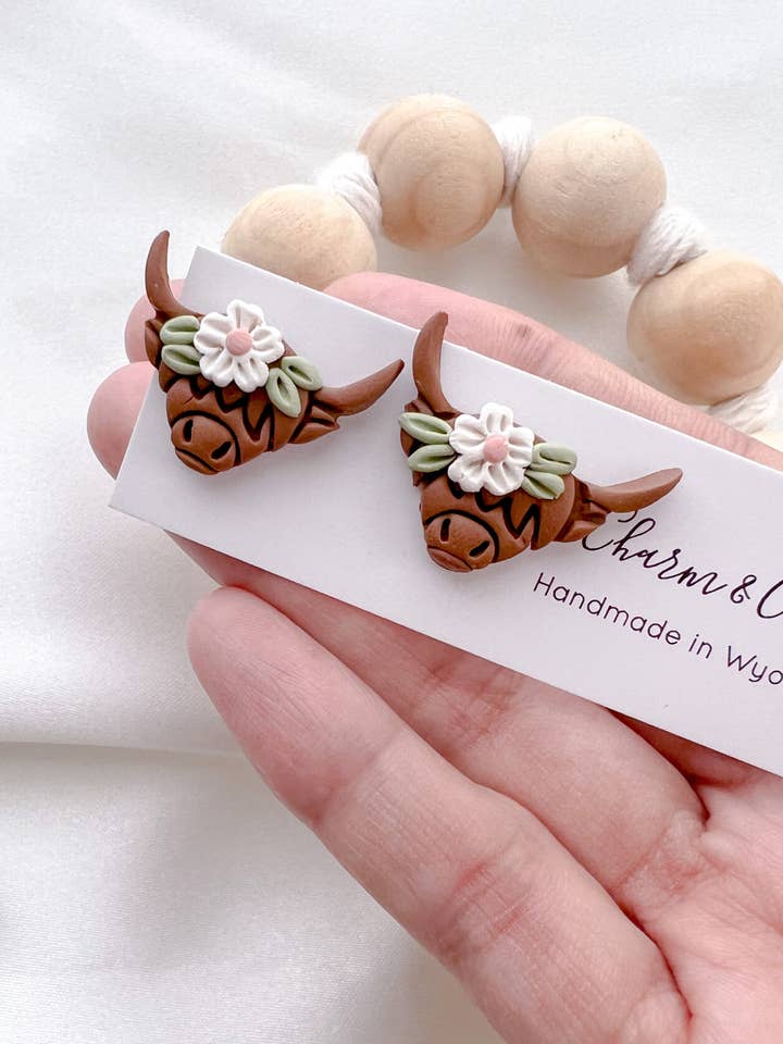 The McKenzie - Hyland Cow with Floral Detail for wholesale by Charm and Clay