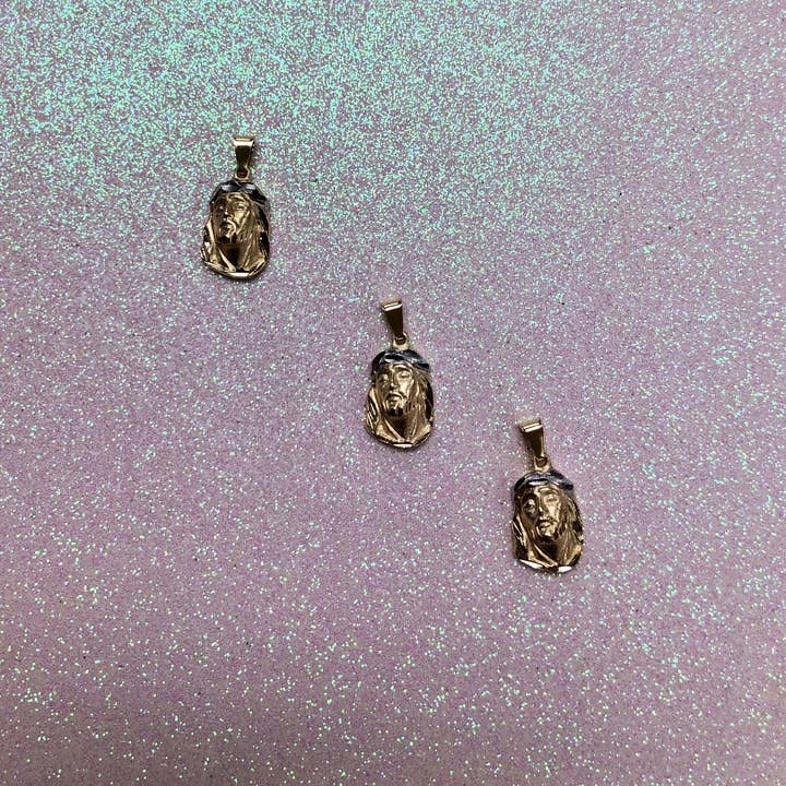 The Bead Bazaar - Wholesale Individual charm/pendant - Jesus Christ Pendant, Gold Filled Jesus Charm, Jesus Pendant, Jesus Jewelry, Religious Medal, Religious Charm, Religious Jewelry, Christian Charms1