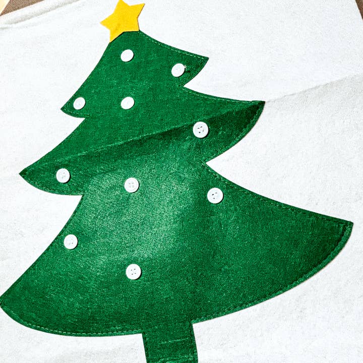 Gia Roma - Wholesale Christmas Decoration - Reusable Christmas Advent Calendar LG that Hangs w/ Pockets