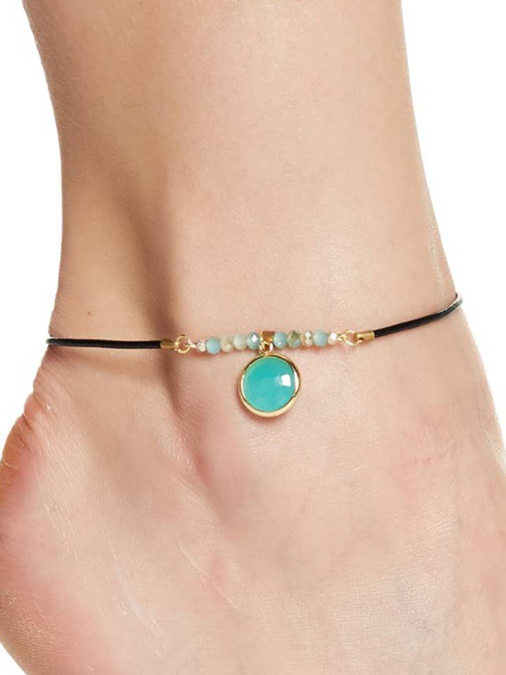 Cavigliera in pelle e cristalli di amazzonite per la vendita all'ingrosso da parte di Zoey Simmons