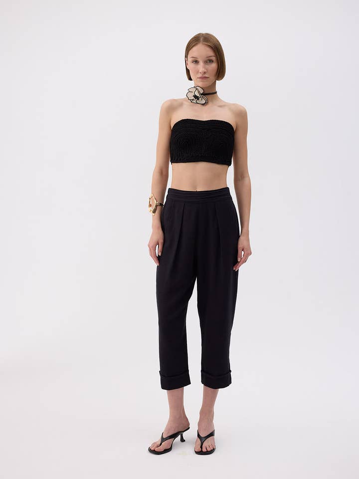 Black Linen Pleated Pants (3455) 32% Linen 68% Cotton for wholesale by Fulmarix