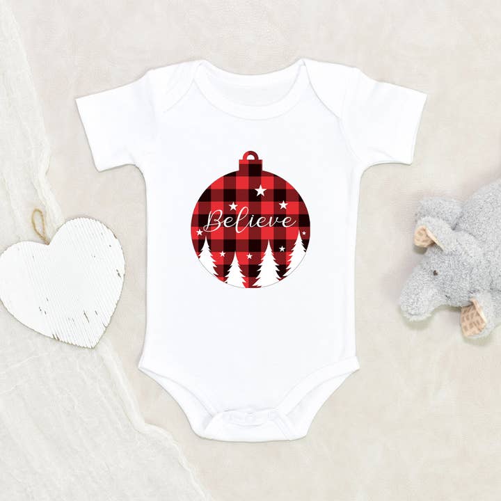 NewBabyWishes - Vente Body (sans pieds) – bébé - Combinaison à carreaux Red Buffalo - Combinaison pour bébé Believe Christmas1