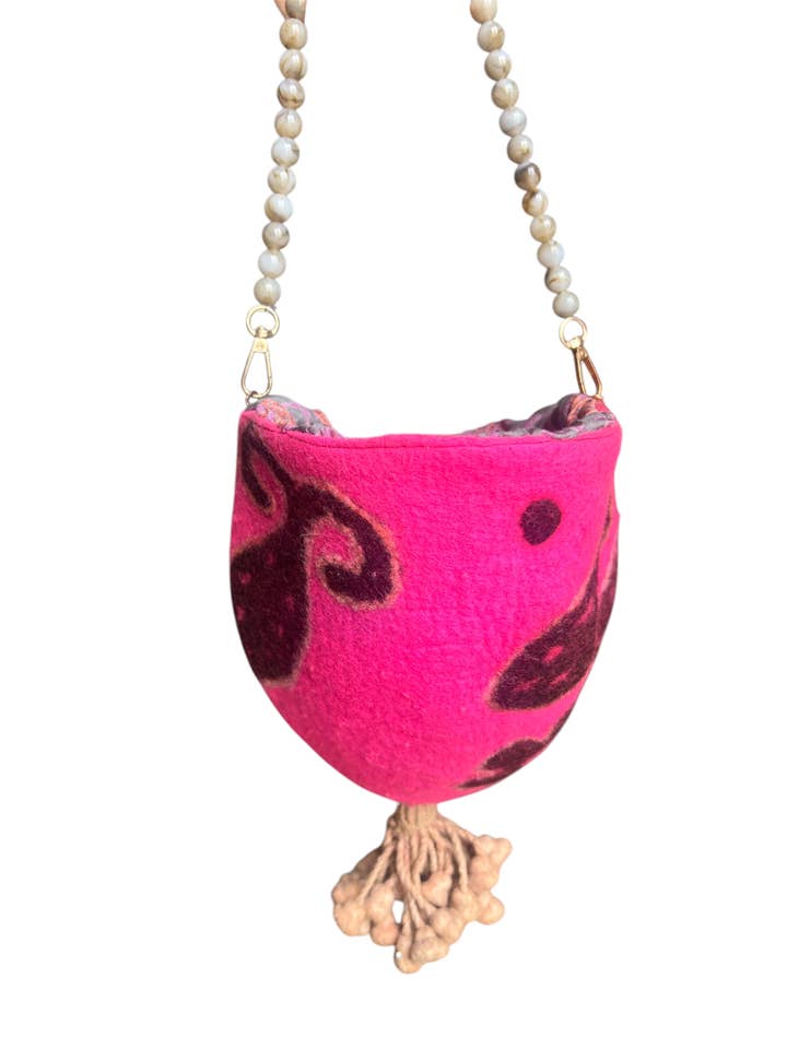 Orbicular Upcycled Filttaske for engroshandel hos Ladin Ozden