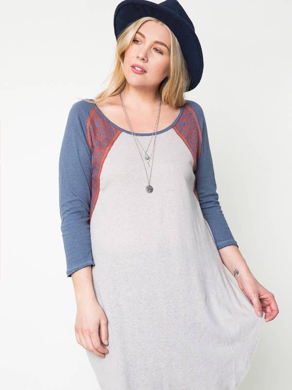 ..0702 PLUS SIZE Raglan Shift Tunic Dress SI-1305 for wholesale by 42POPS