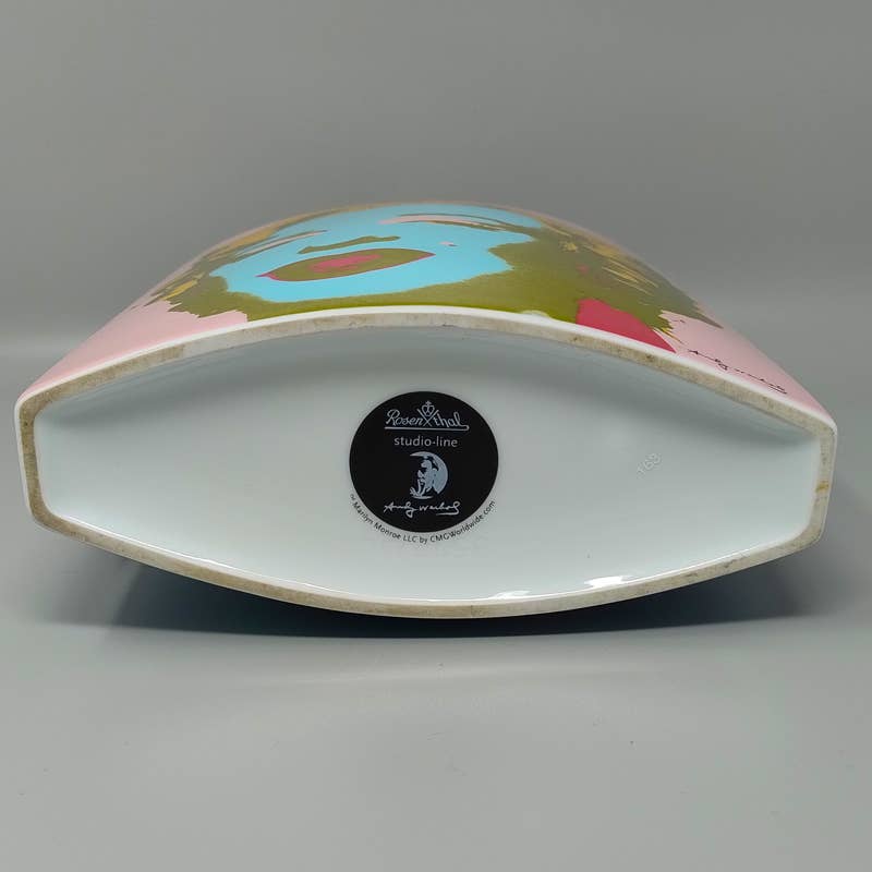 MadInteriorArt - Vendita all'ingrosso Vasi - Vaso Andy Warhol anni '90 per Rosenthal con sfondo rosa e blu, realizzato in Germania8