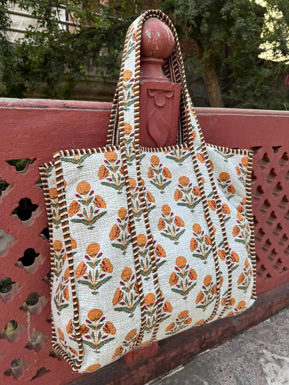 bhavnas boutique - Vendita all'ingrosso Borsa tote - Donna - Borsa da festa per ragazze Borsa tote stampata floreale in cotone trapuntato2