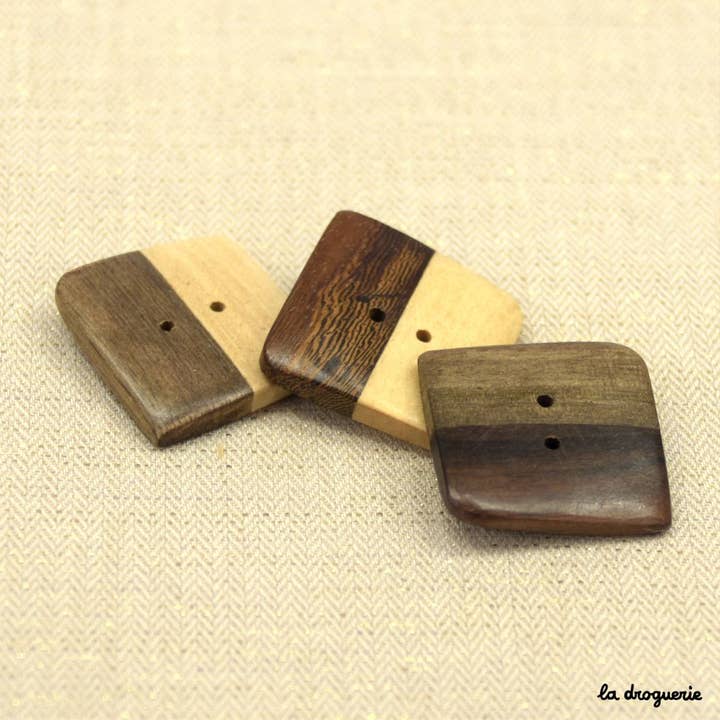 "Safari chic bis square two-tone" button 25 mm for wholesale by LA DROGUERIE