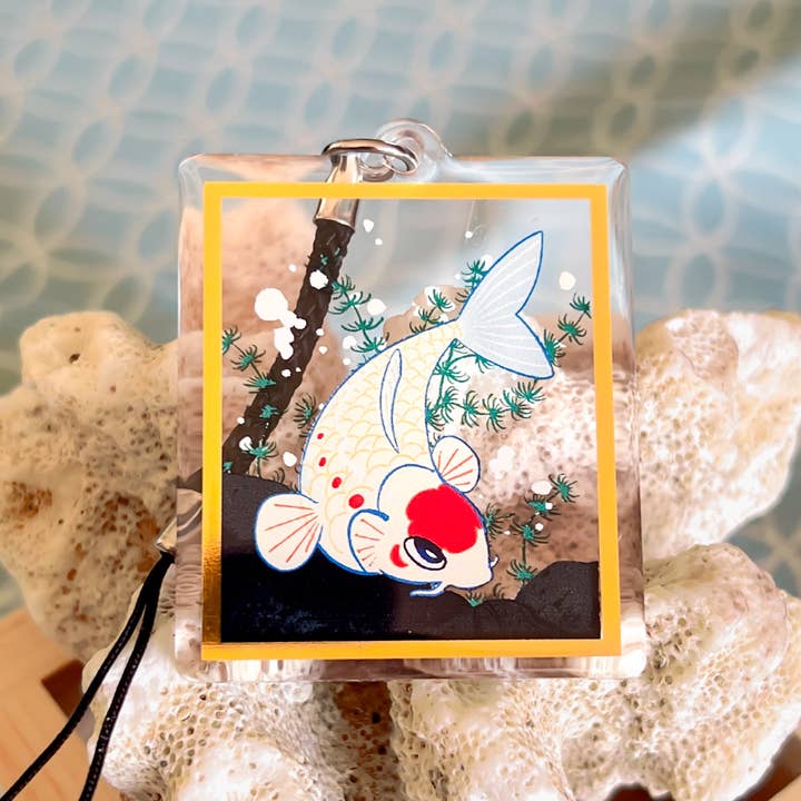 Breloque en feuille d'or Koi pour la vente par Pegushi