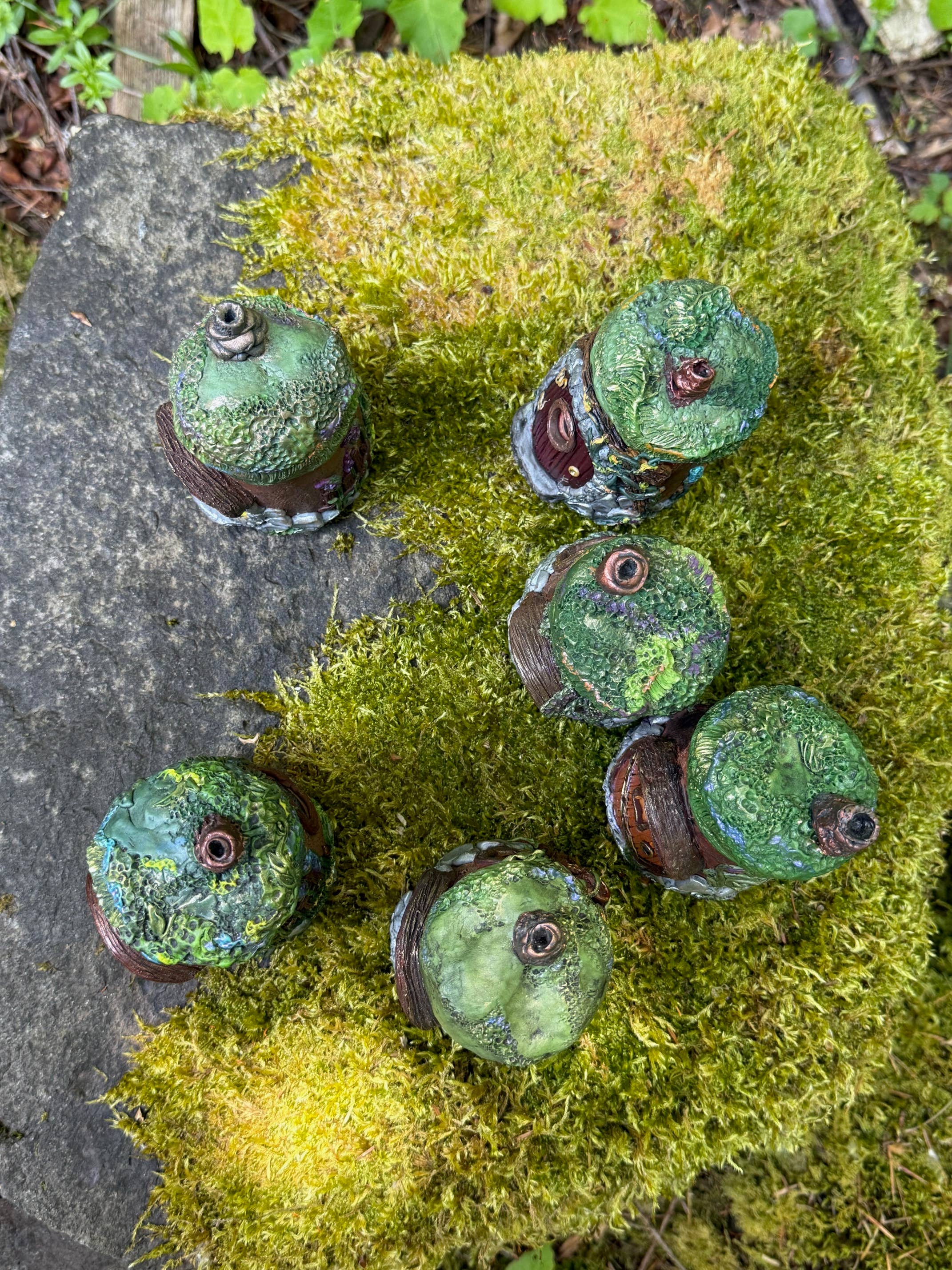 The Woodland Wandolier - Wholesale Decorative Jar - Hobbit House Jar Trio – Assorted Forest Doors1