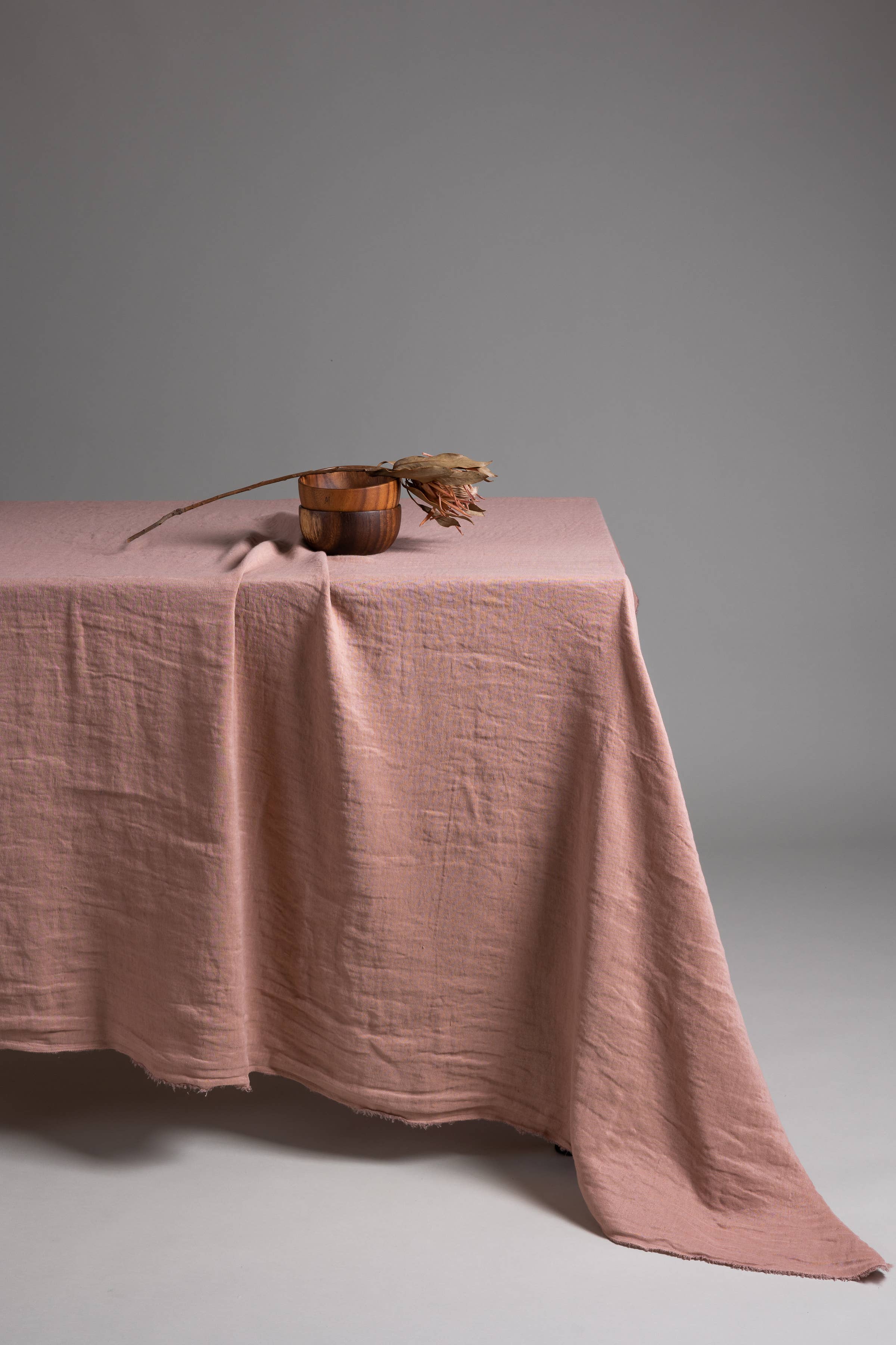 FEELUM homelinen by David Home srl - Wholesale Tablecloth - LUX tablecloth, 100% linen, made in Italy (Copy)0