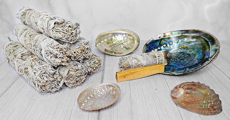 Vives de la Cortada S.L - Wholesale Meditatie benodigdheden - Grote Geknoopte Abalone Schelp3